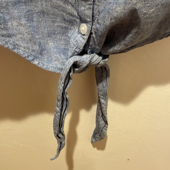 Caslon Blue Button Down Tie Top - Picture 4 of 6